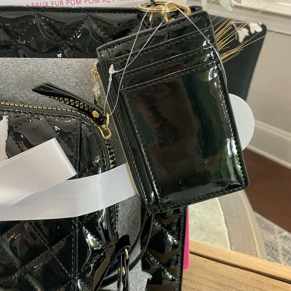 ISAAC MIZRAHI BLACK PATTEN TABLET HOLDER SET